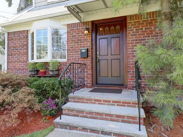 89 Morningside Ave, Cresskill, NJ 07626