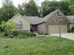 692 Powder Horn Ct, Terre Haute, IN 47803