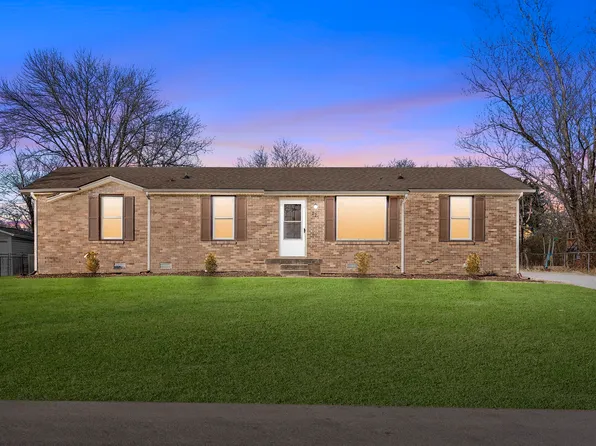 225 Orleans Dr, Clarksville, TN 37042