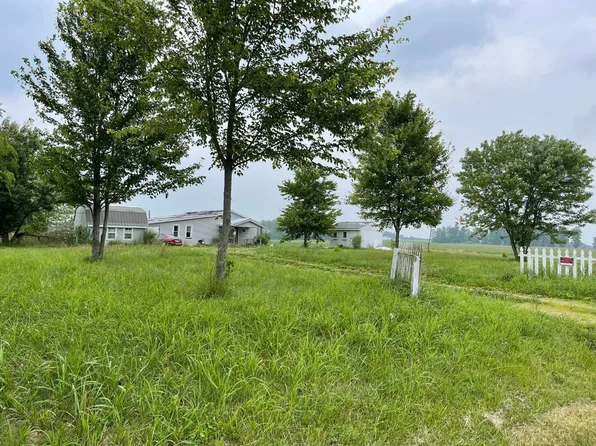 10439 Oak Woods Rd, Winchester, OH 45697