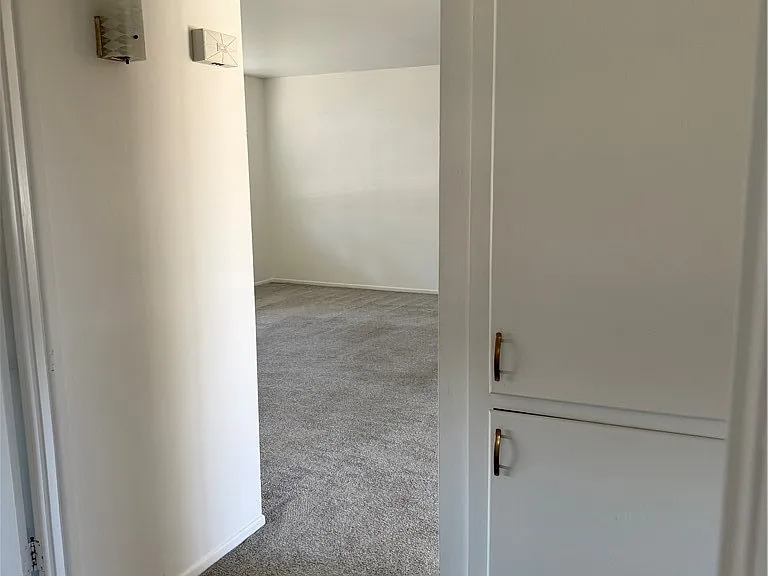 28906 W Worcester Rd — Photo 18