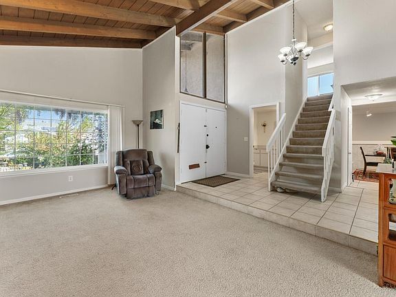 4th image of 2785 Toland Drive