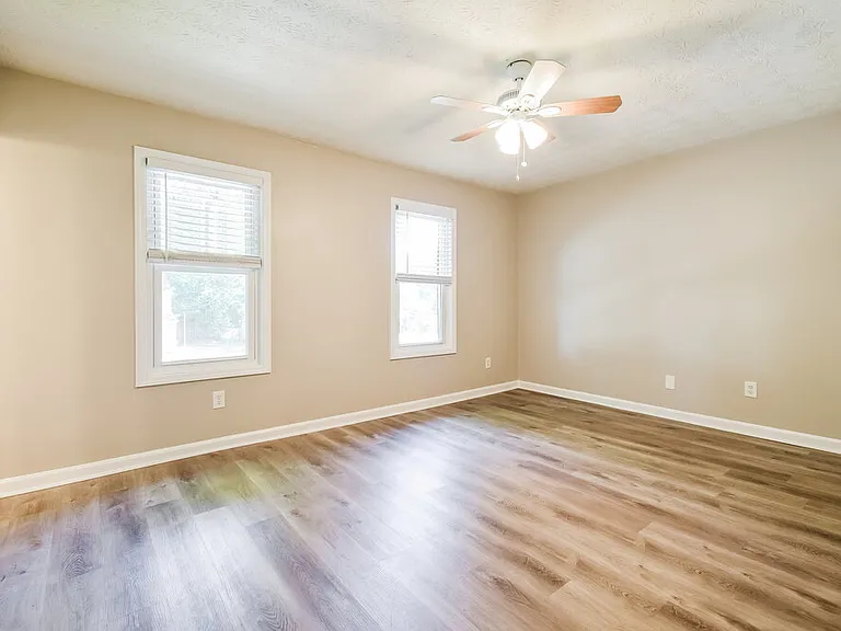 3210 Fescue Cir — Photo 11