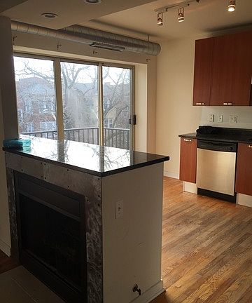 3rd image of 2000-02 W Birchwood Ave