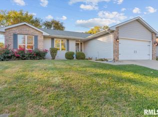 3113 Superior Dr, Springfield, IL 62707