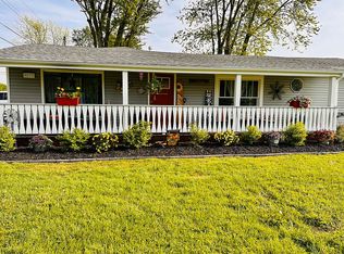 807 E Maple St, Frankton, IN 46044