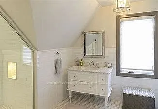 44 Hawkridge Ave #COACH HOUSE — Photo 21