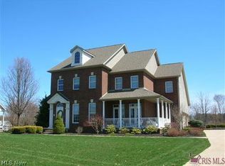 6655 Pheasant Run Dr, Canfield, OH 44406