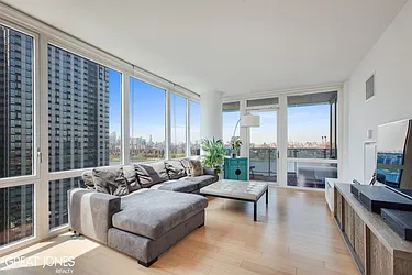 Rented by Great Jones Realty