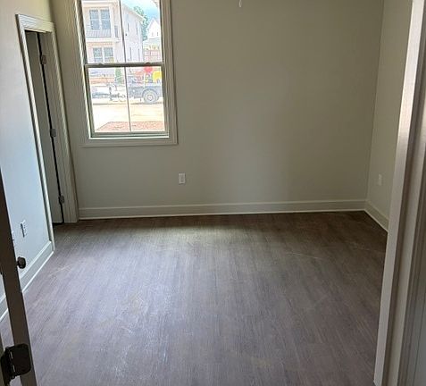 5th image of 333 Hargrove Rd #10