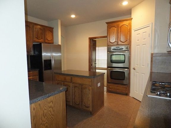 5th image of 4921 Cedar Brush Dr