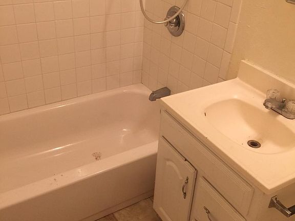 2nd image of 376 Monte Vista Way