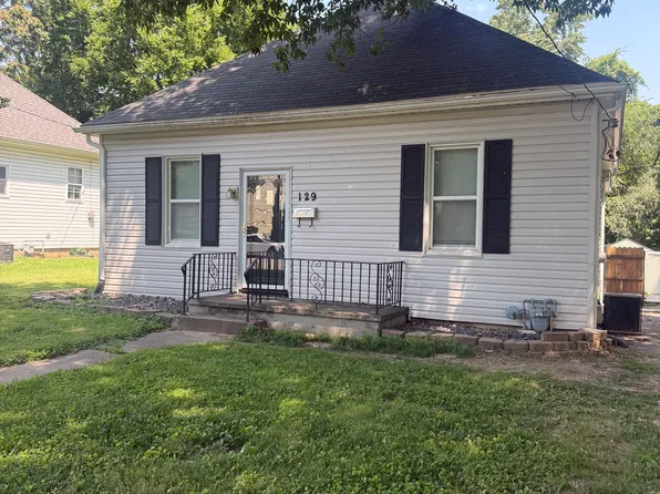 129 W Lincoln St, Collinsville, IL 62234