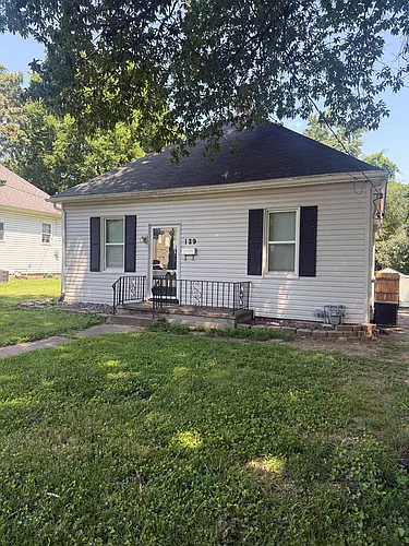 129 W Lincoln St Photo 1