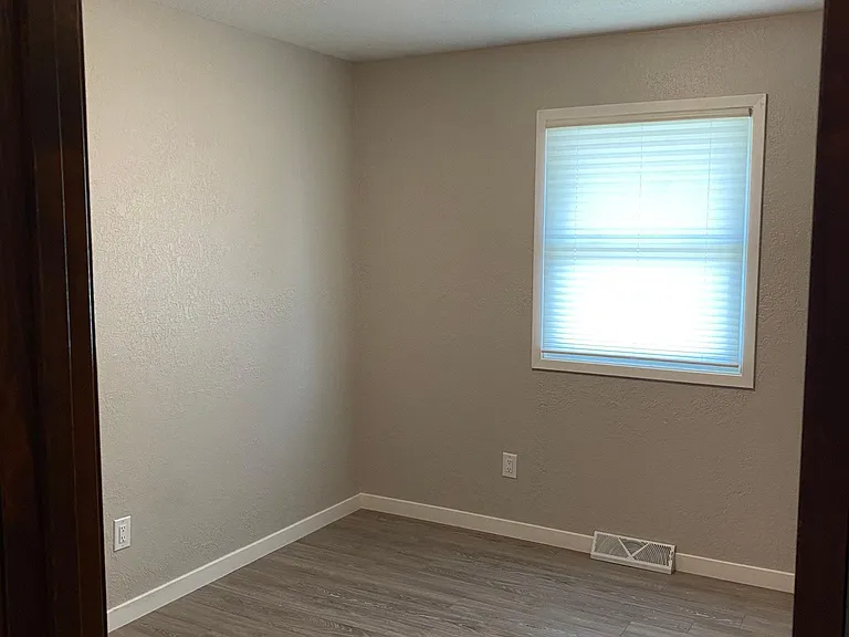 1210 Mount Loretta Ave — Photo 22