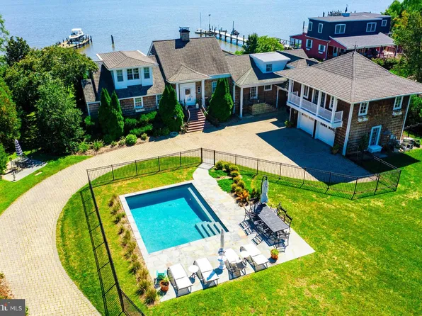 7989 Quaker Neck Rd, Chestertown, MD 21620