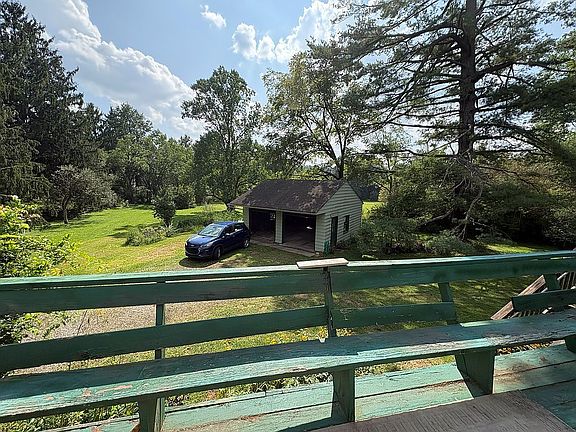 2nd image of 1559 Powers Run Rd