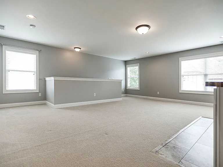 193 Acadia Ave — Photo 7