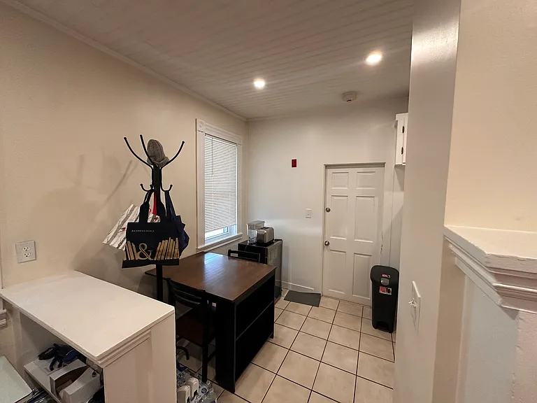 409 Adams St #2 — Photo 3