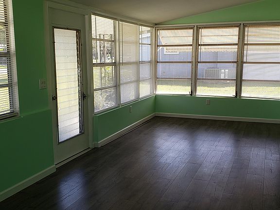 4th image of 1461 5th Ave
