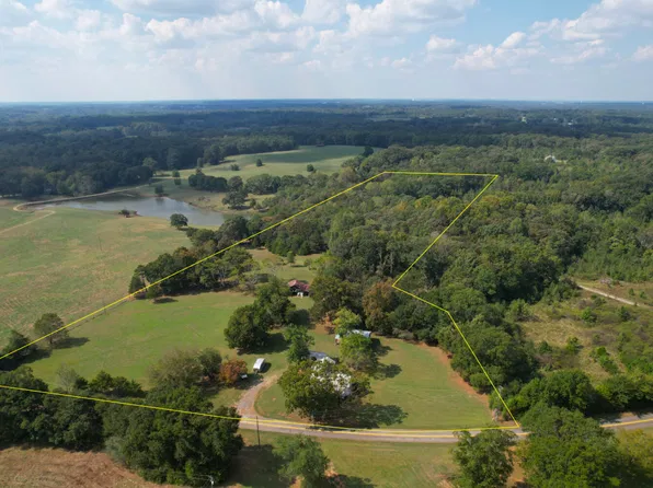 3892 Liberty Hill Rd, Hartwell, GA 30643