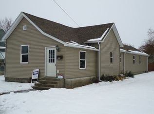 402 Indiana Ave, Westville, IL
