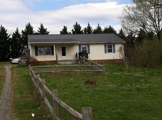 2410 Mason Mill Rd NE, Roanoke, VA 24012