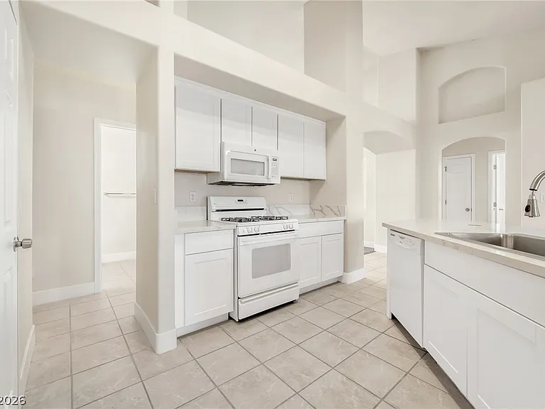 1299 Echo Creek St — Photo 11