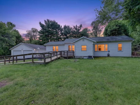 565 Collette Ave, Kalamazoo, MI 49048