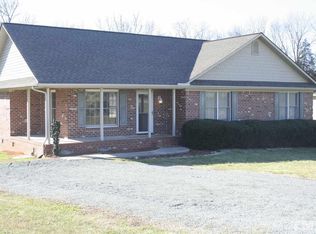 2449 Farrell Rd, Mebane, NC 27302