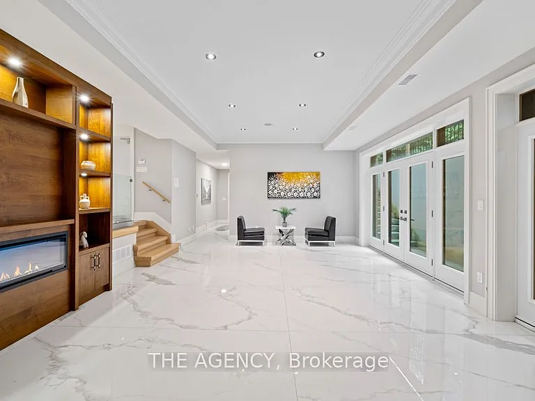 8 Frivick Ct — Photo 42