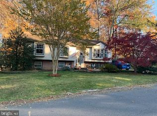 7252 Ridgeway Dr, Manassas, VA 20112