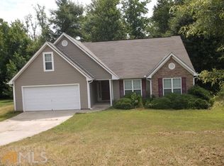 232 Autumn Ridge Dr, Griffin, GA 30224