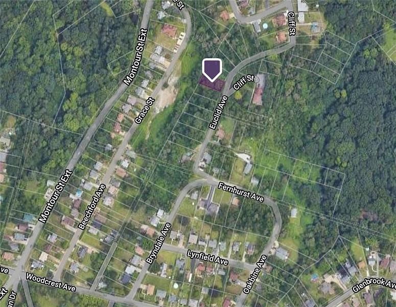 2nd image of 1856 Euclid Ave