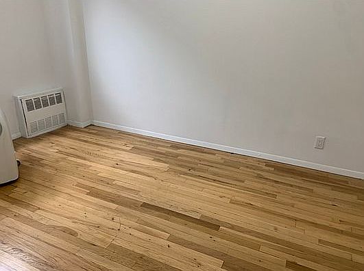 4th image of 1469 Lex Ave #28