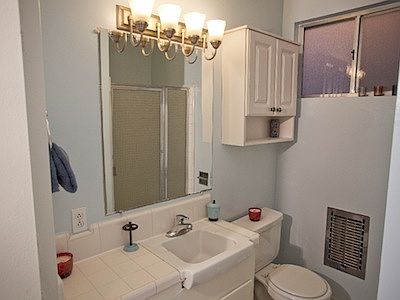 5th image of 828 4th St APT 105