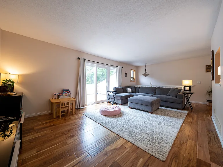 14210 Hibiscus Ct — Photo 4