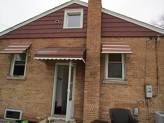 3rd image of 3907 N Cumberland Ave