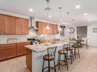 3748 W Desert Totem Ln, Tucson, AZ 85742