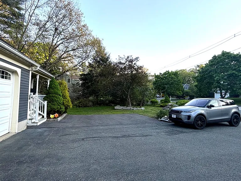 46 Kenney Rd — Photo 14