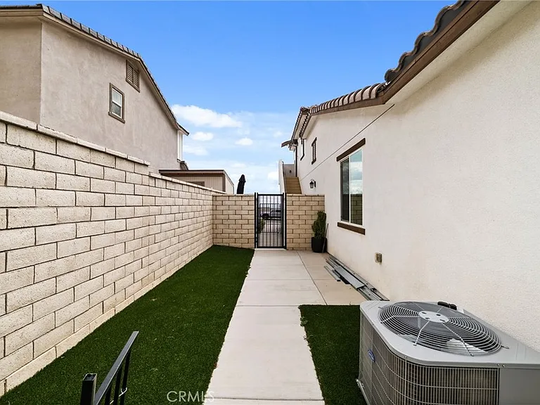 3416 O'Rourke Ave #1 — Photo 37