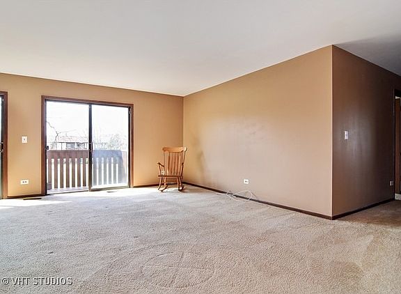 2nd image of 961 Cross Creek Dr APT A2