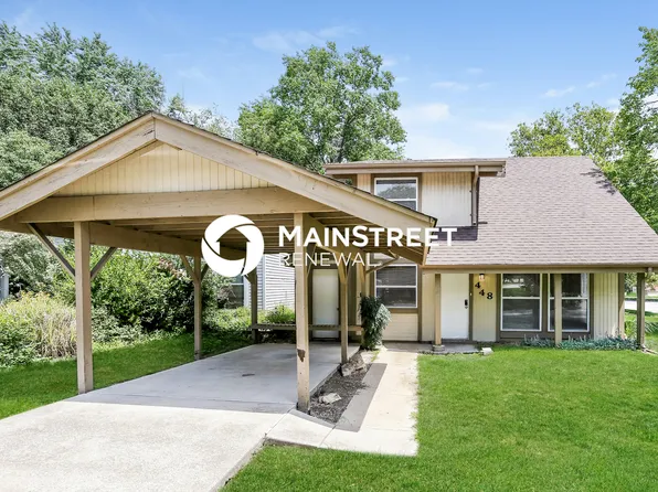 448 Far Hill Dr, Ballwin, MO 63021