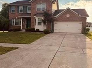 2899 Creekside Dr, Hamilton, OH 45011