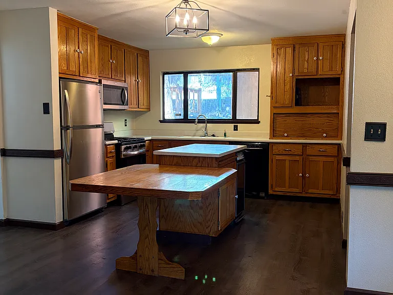 322 Mill St — Photo 11