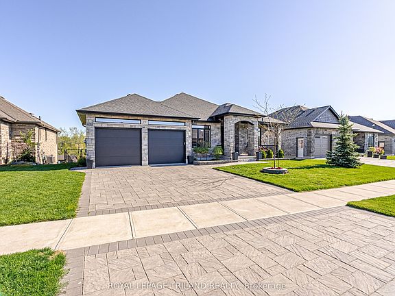 2nd image of 151 Robin Ridge Dr