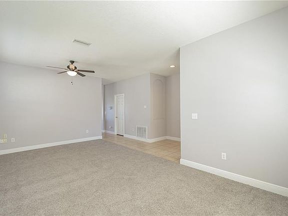 5th image of 11103 Creek Haven Dr
