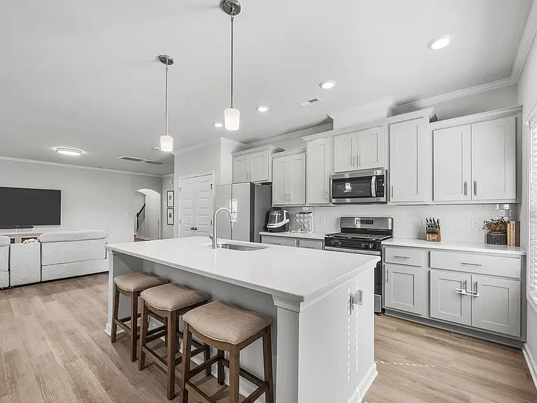120 Headen Ln — Photo 12