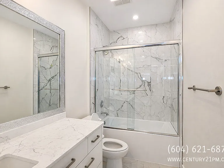 34165 Hartman Ave #UPPER — Photo 5