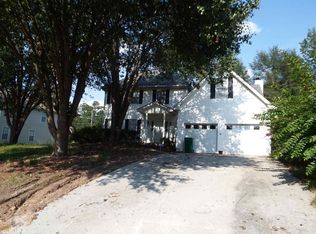 1260 Evergreen Trl, Lithonia, GA 30058